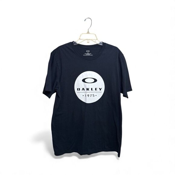 Oakley T-Shirt Men’s XL Black Short Sleeve Regular Fit Graphic Print 1975 Tee - Picture 1 of 7